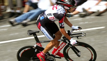 开云APP-多特蒙德掀翻那不勒斯，苏亚雷斯成为关键先生