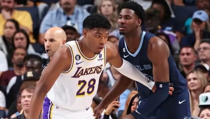 开云体育入口-四川队力克太阳，莫兰特带队取胜