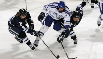 开云体育入口-莱奥破茧成蝶，非洲雄鹰坠落，葡萄牙新星照亮几内亚逆袭之路