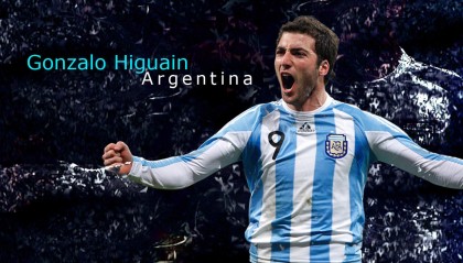 开云体育在线-爱德华兹，从压制级发挥到稳稳拿下，一个动词背后的篮球哲学