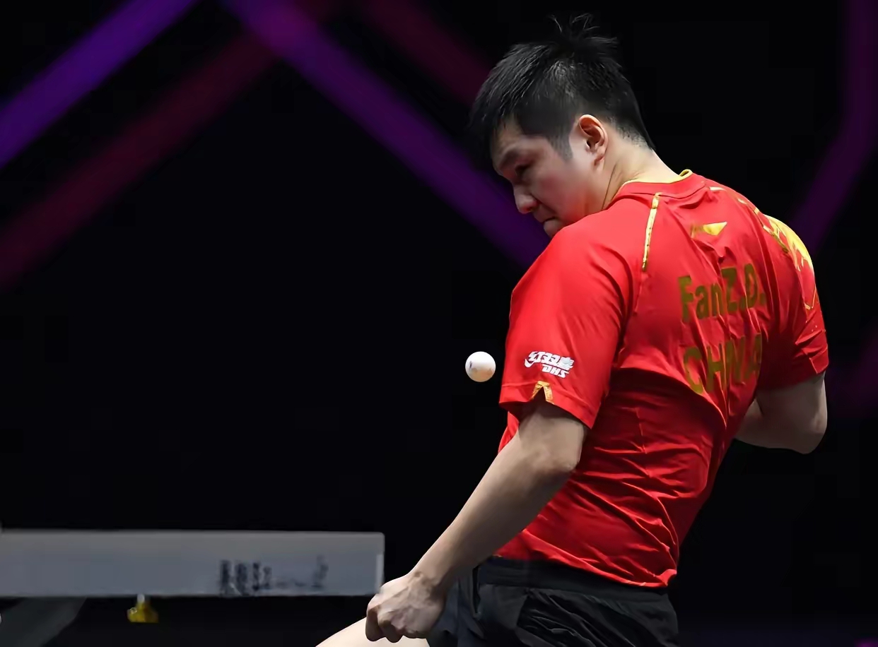 日本队力克英格兰队，樊振东点燃赛场